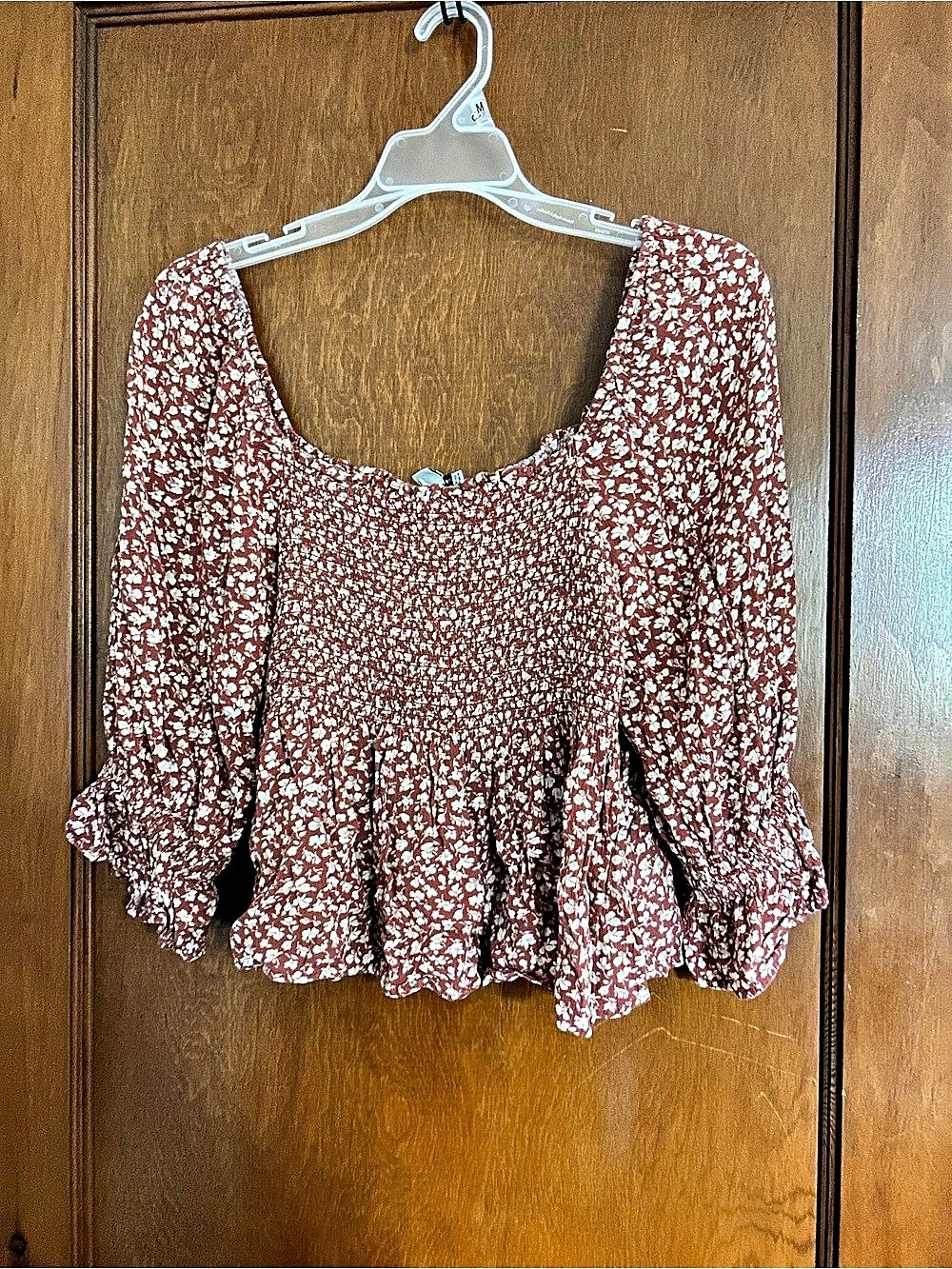 American Eagle AE Smocked Square Neck Blouse Floral Red & White Medium
